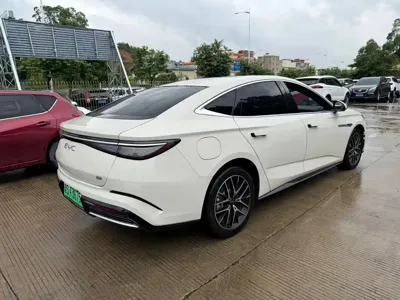 BYD Seal 2024, 40000 км, за 75800 CNY - фото 9