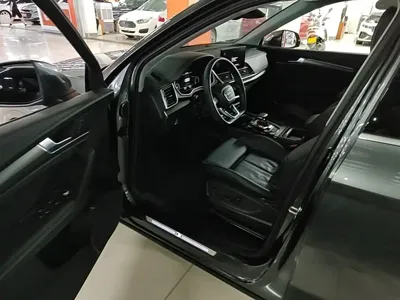 Audi Q5L 2022, 82300 км, за 162100 CNY - фото 16