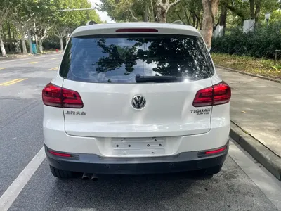 Volkswagen Tiguan 2017, 81000 км, за 43800 CNY - фото 7