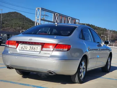 Hyundai Grandeur 2009, 181991 км, за 2400000 KRW - фото 6