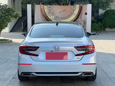 Honda Accord 2023, 51000 км, за 105800 CNY - фото 7
