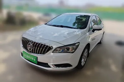 Buick Verano 2017, 58200 км, за 48122.82 CNY - фото 1