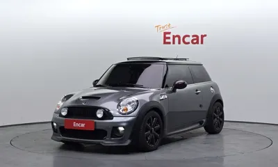 MINI Cooper · 2010 год