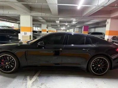Porsche Panamera 2023, 34000 км, за 140000000 KRW