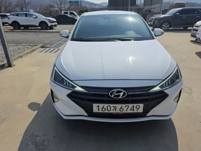 Hyundai Avante · 2019 год
