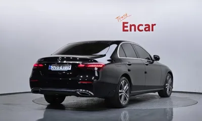 Mercedes-Benz E-Class 2023, 24114 км, за 41990000 KRW - фото 2