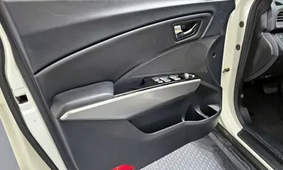 KG_Mobility_Ssangyong TIBOLI 2016, 67396 км, за 7900000 KRW - фото 24