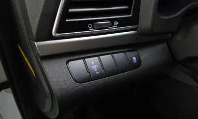 Hyundai Avante 2016, 36970 км, за 10200000 KRW - фото 13