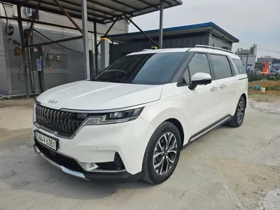 Kia Canival · 2022 год