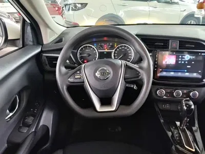 Nissan Bluebird 2017, 118600 км, за 32100 CNY - фото 11