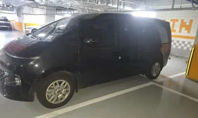 Hyundai Staria 2025, 16800 км, за 16710000 KRW