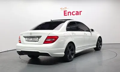 Mercedes-Benz C-Class 2013, 51522 км, за 9500000 KRW - фото 2