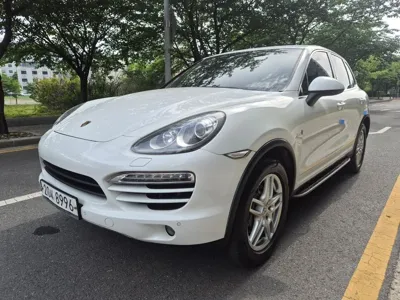Porsche Cayenne · 2012 год