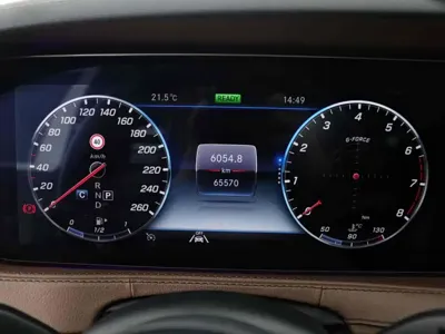 Mercedes-Benz S-Class 2021, 64000 км, за 388000 CNY - фото 6