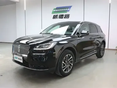 Lincoln Corsair · 2021 год