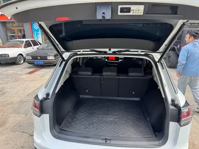 Volkswagen Tayron 2023, 37000 км, за 172800 CNY - фото 11