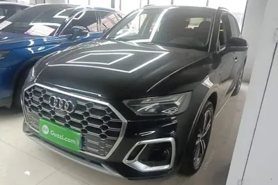 Audi Q5L · 2022 год