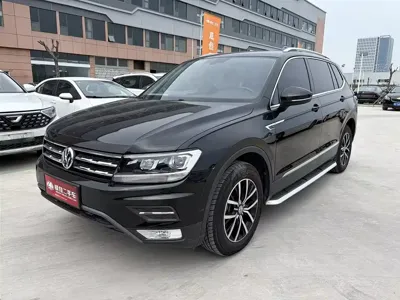 Volkswagen Tiguan L · 2018 год