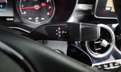 Mercedes-Benz C-Class 2017, 143641 км, за 11100000 KRW - фото 9