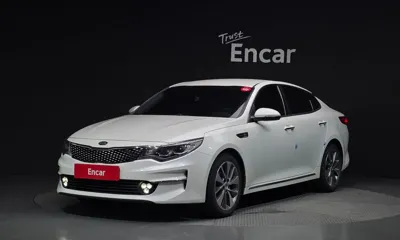 Kia K5 · 2018 год
