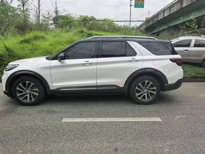Ford Explorer 2023, 39000 км, за 212000 CNY - фото 5
