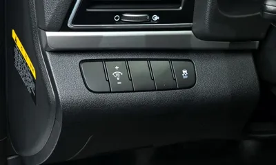 Hyundai Avante 2017, 111632 км, за 10400000 KRW - фото 14