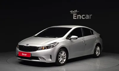 Kia K3 · 2016 год