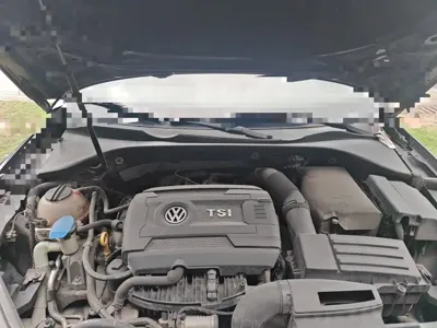 Volkswagen Passat 2016, 83400 км, за 44600 CNY - фото 11