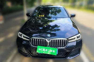 BMW 5 Series 2022, 97700 км, за 184305.75 CNY