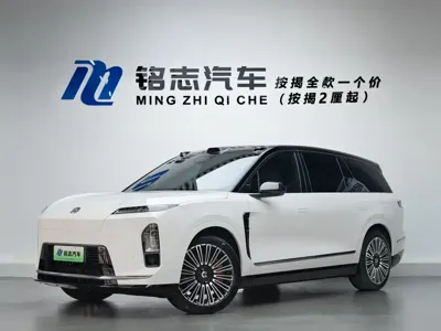 Nio ES8 2026, 8400 км, за 257800 CNY