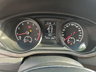 Volkswagen Passat 2018, 118600 км, за 59300 CNY - фото 12