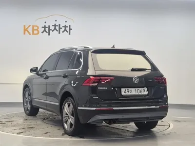 Volkswagen Tiguan 2018, 157713 км, за 20100000 KRW - фото 3