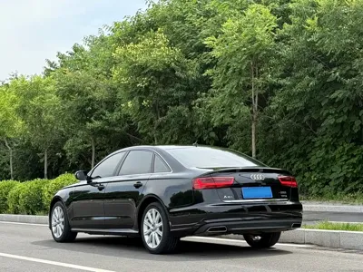 Audi A6L 2017, 130000 км, за 99000 CNY