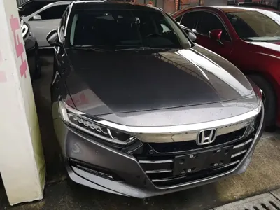 Honda Accord 2021, 55900 км, за 100300 CNY