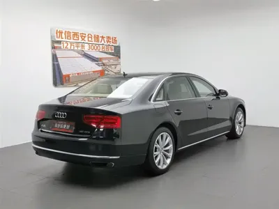 Audi A8 2012, 173000 км, за 66800 CNY