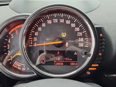 MINI Clubman 2016, 128899 км, за 10200000 KRW - фото 6