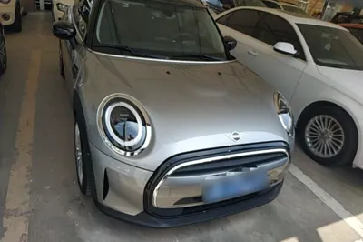 MINI MINI 2023, 19400 км, за 162260.73 CNY
