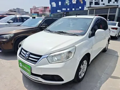 Venucia R50 · 2017 год