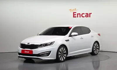 Kia K5 · 2012 год