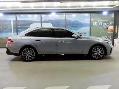BMW 5-Series 2025, 19475 км, за 65800000 KRW - фото 3