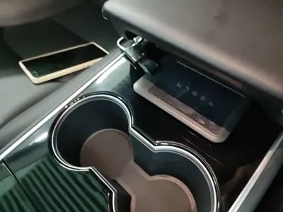 Tesla Model 3 2021, 70600 км, за 114400 CNY - фото 9