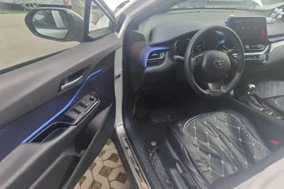 Toyota C-HR 2018, 36000 км, за 60405.4 CNY - фото 16