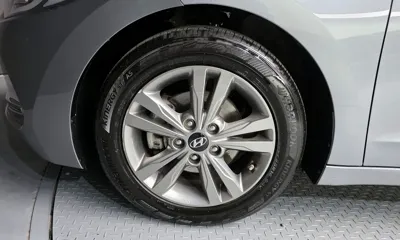 Hyundai Avante 2016, 82486 км, за 8900000 KRW - фото 5