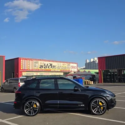 Porsche Cayenne 2016, 100000 км, за 44500000 KRW - фото 18