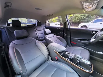 Hyundai Ioniq 2018, 107222 км, за 9900000 KRW - фото 17