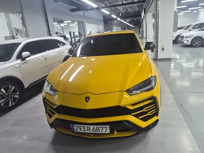 Lamborghini Urus · 2021 год
