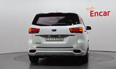 Kia Canival 2019, 186336 км, за 11990000 KRW - фото 4