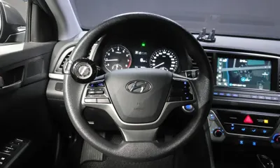 Hyundai Avante 2018, 95515 км, за 9500000 KRW - фото 13