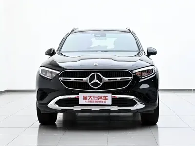 Mercedes-Benz GLC 2023, 49500 км, за 239000 CNY