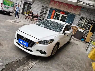 Mazda 3 Axela · 2019 год